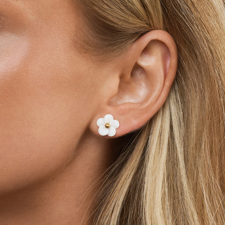 Ellen - Weiße Blumen-Ohrstecker Edelstahl