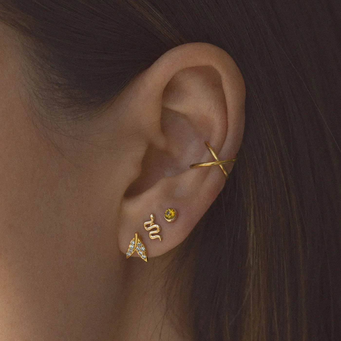 Uli - Gekreuzte Earcuff Edelstahl