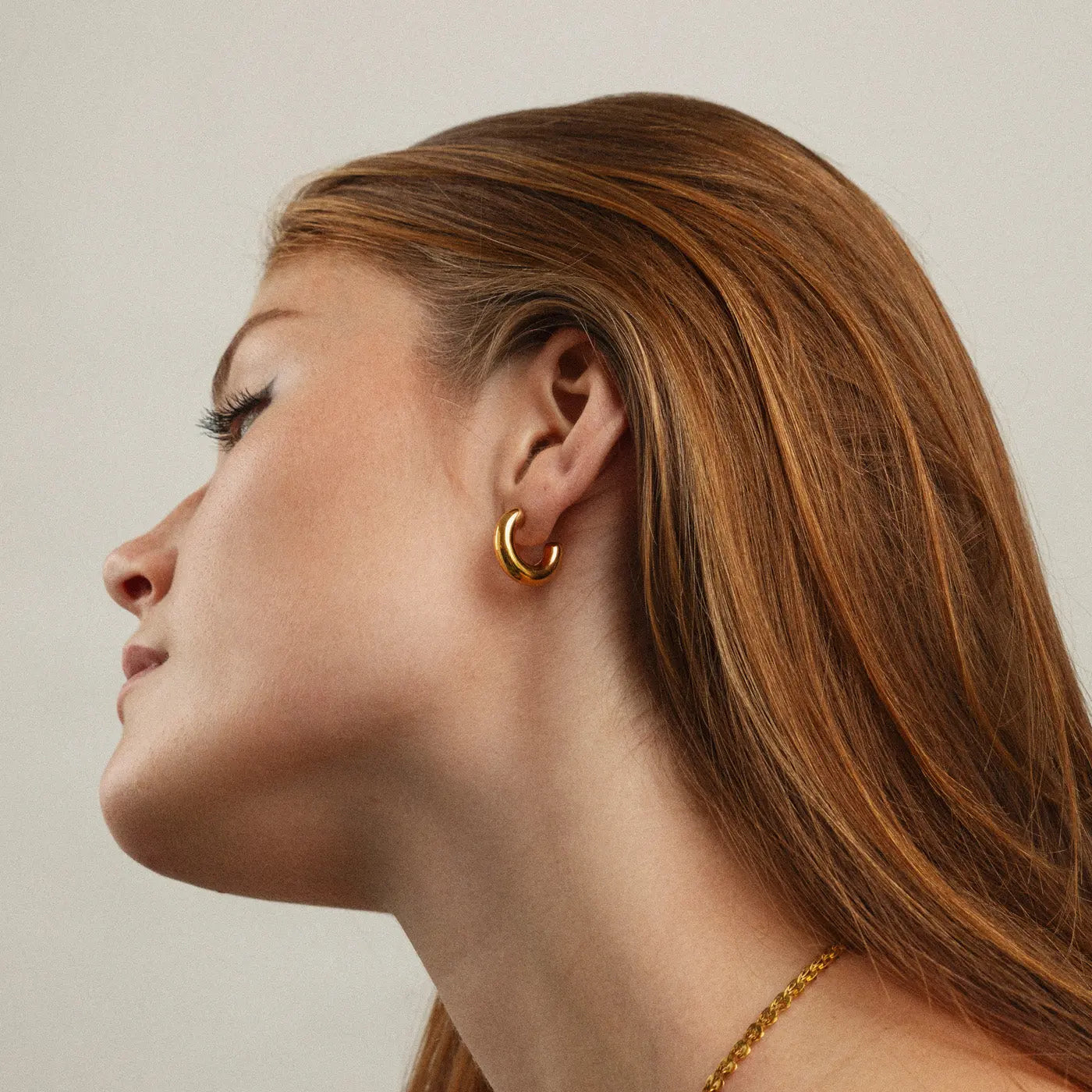 Alexandra – Klassische Gold-Creolen aus Edelstahl