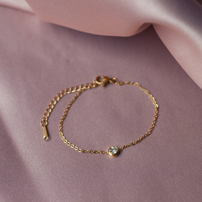 Tora – Kristallkettenarmband aus Edelstahl