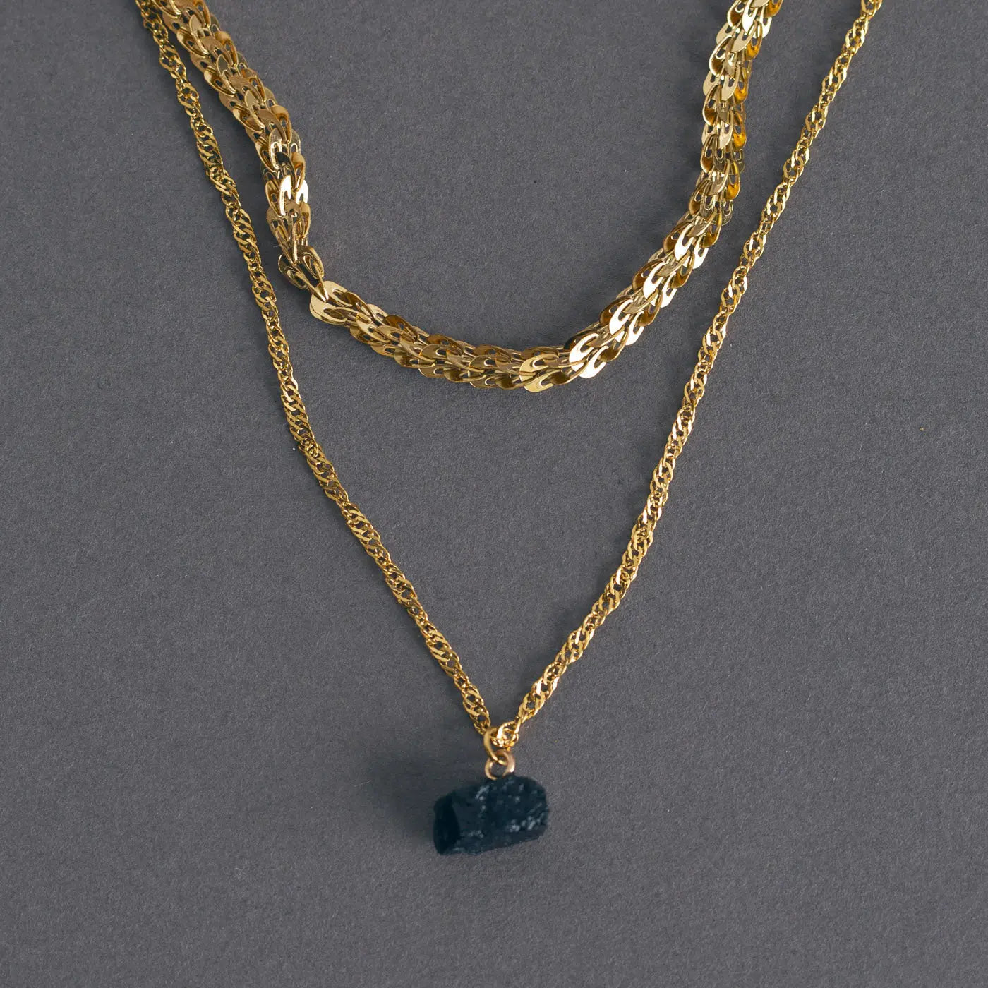 Isolde - Halskette aus schwarzem Achat