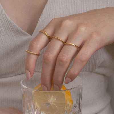 Evi – Schlichter, schlanker Ring aus Edelstahl
