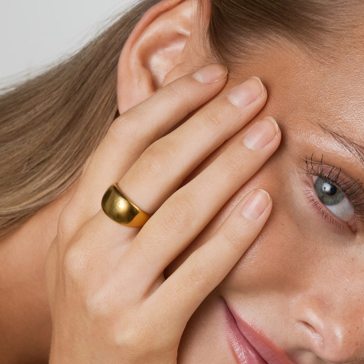Venus - Kuppel Chunky Ring Edelstahl
