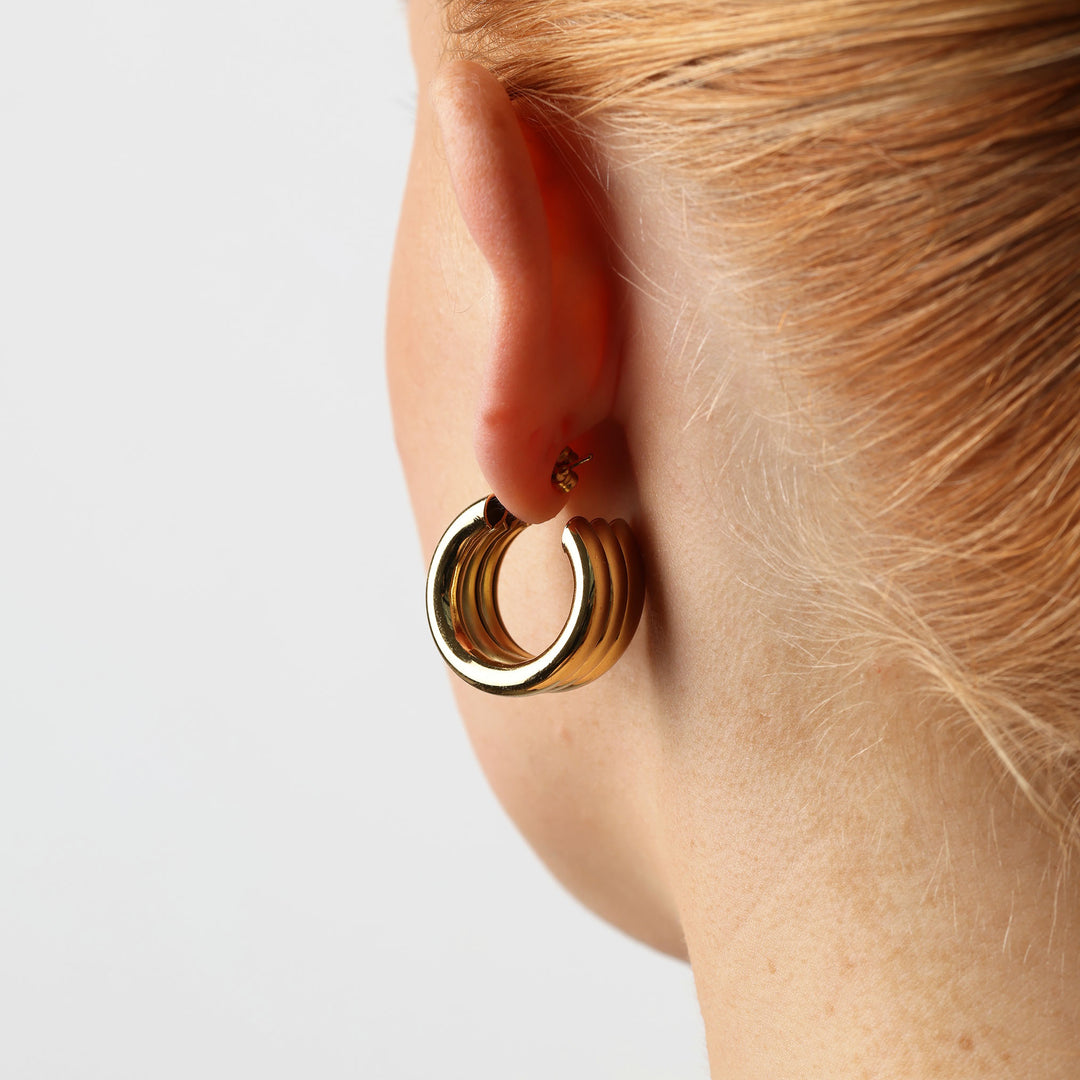 Liv - Mehrschichtige Ohrstecker aus Edelstahl