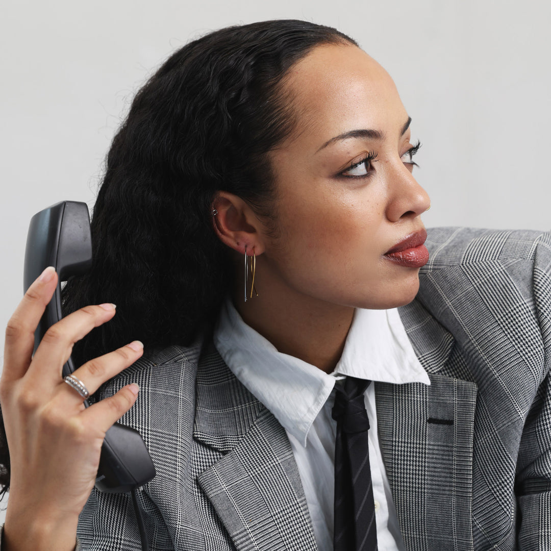 Zephyr - Drahtschlaufen-Ohrringe aus Edelstahl