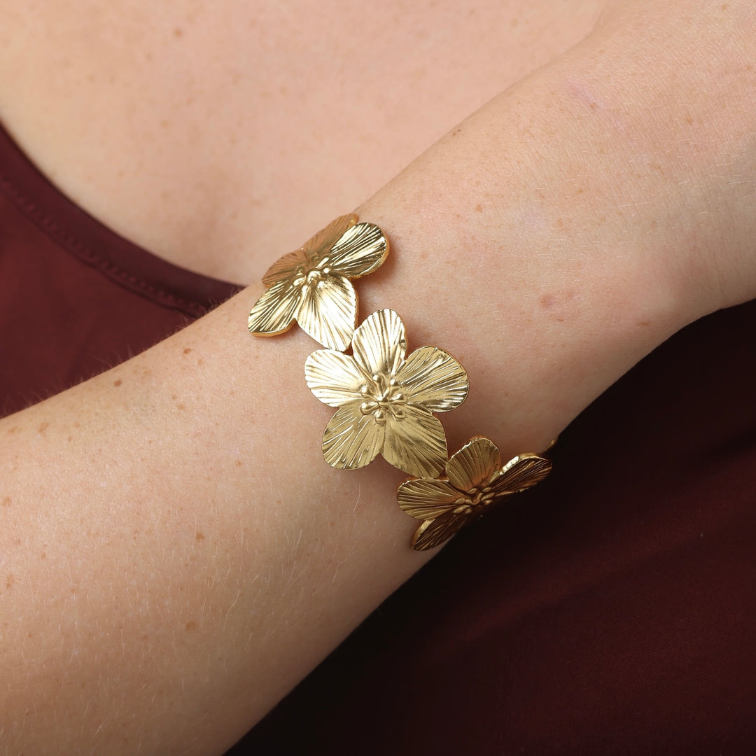 Alva - Blumenarmband aus Edelstahl