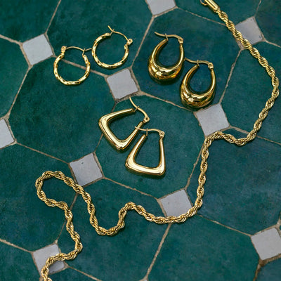 Dicke Halskette mit verdrehter Kette