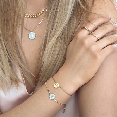 Personalisierte Emaille-Buchstaben-Halskette und Armband-Set