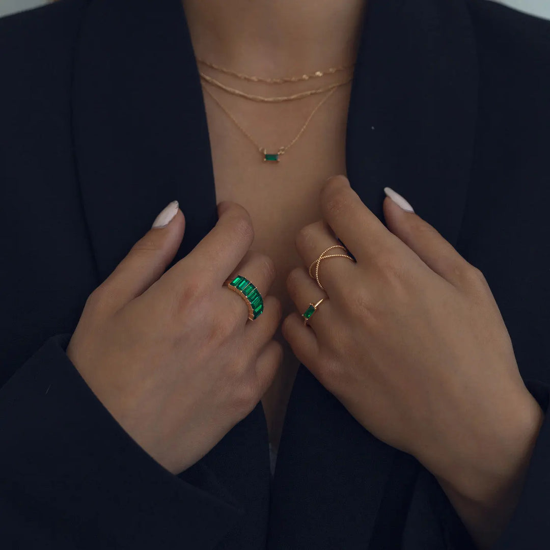 Ring With Rectangular Crystal - Green