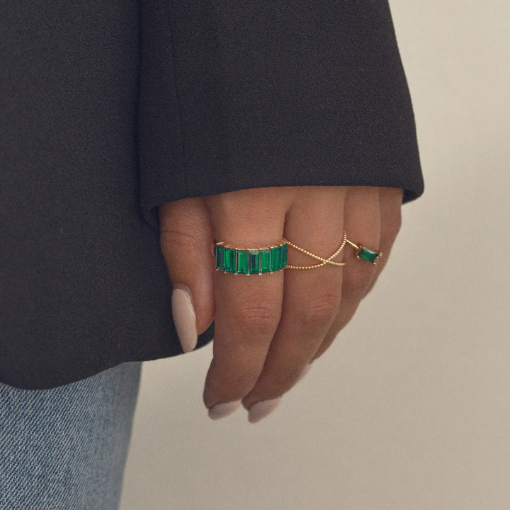 Ring With Rectangular Crystal - Green