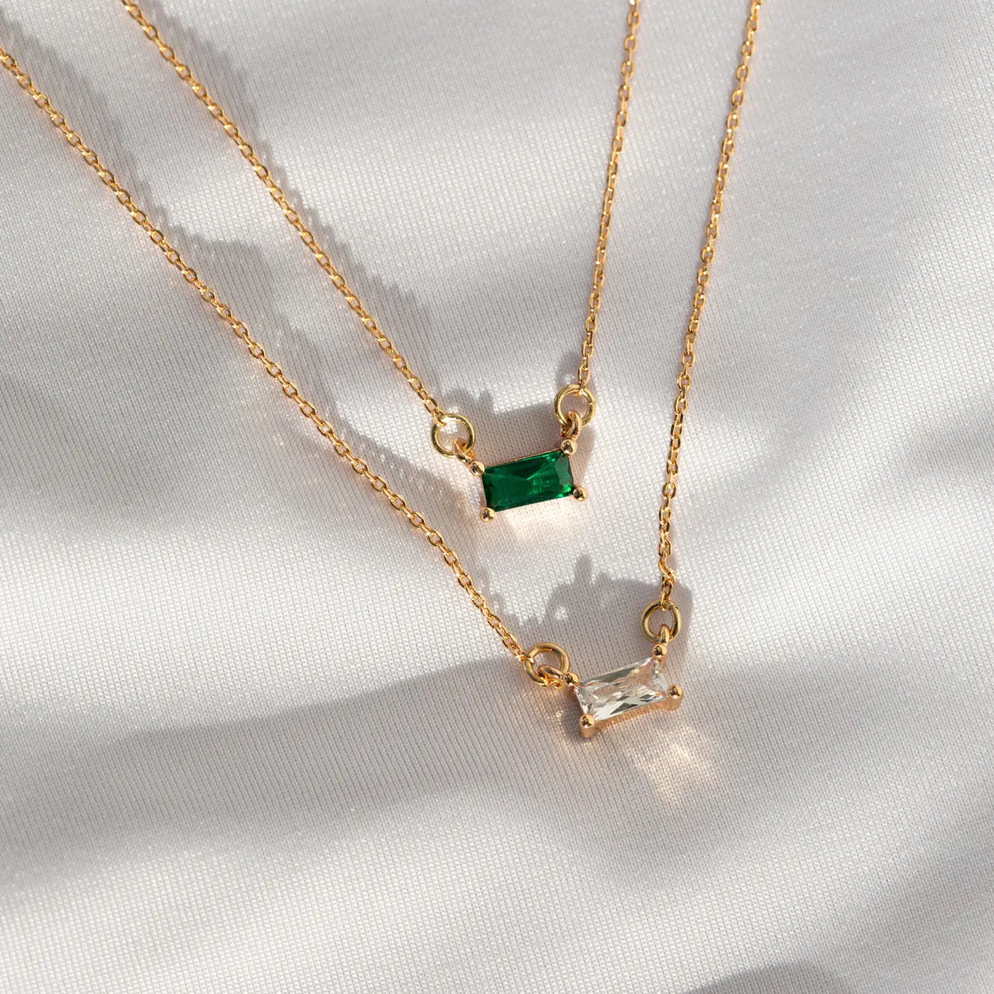 Necklace with Rectangular Crystal - Green