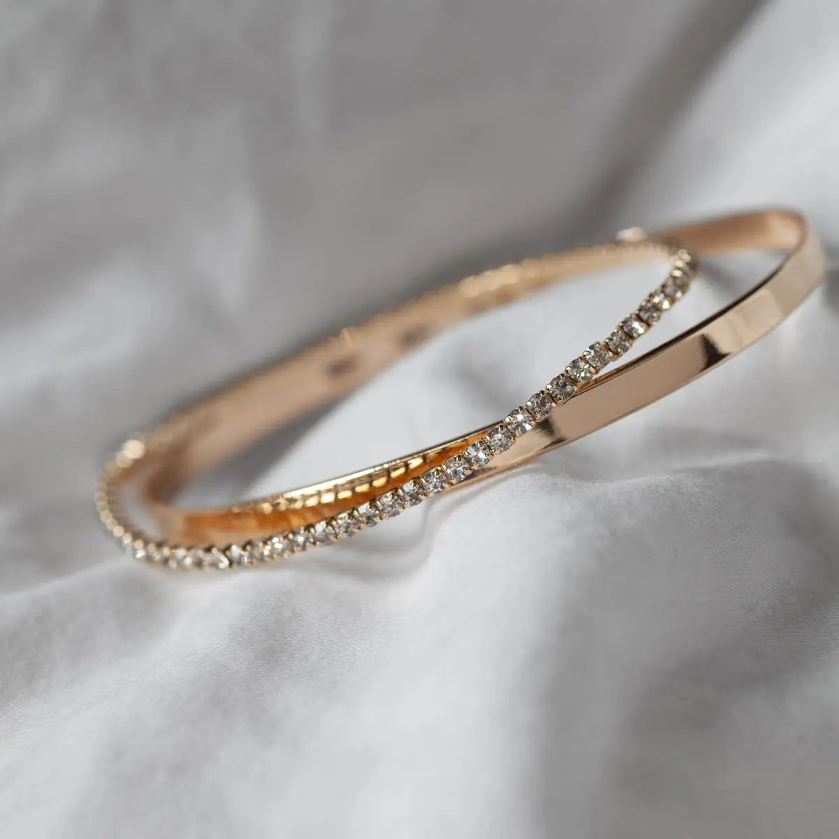 Essential Plain Bangle Bracelet Gold