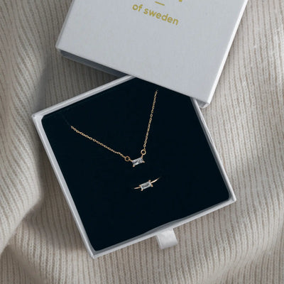 Kristall-Set mit Halskette und Ring