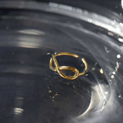 Hannah - Infinity Ring aus Edelstahl